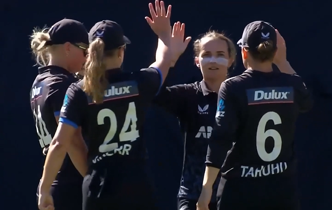 New Zealand Women beat South Africa Women by 6 wickets | 4th T20I