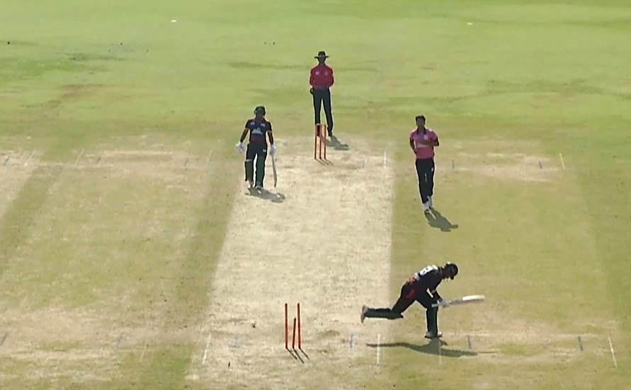 Ahmed Sharif's 3 for 39 | Match 24