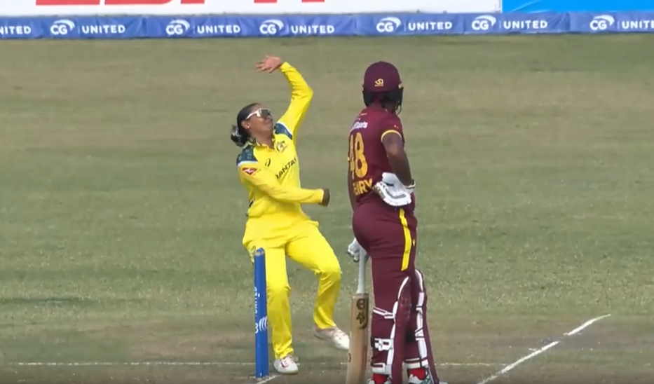 Alana King's 5 for 19 | 3rd ODI