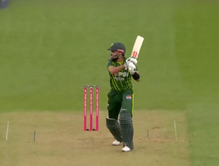 4th T20I, Pakistan Innings: All fours