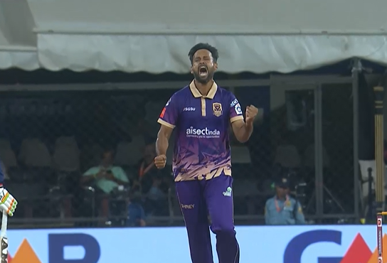 Royal Nimar Eagles beat Bundelkhand Bulls by 4 wickets | Match 37