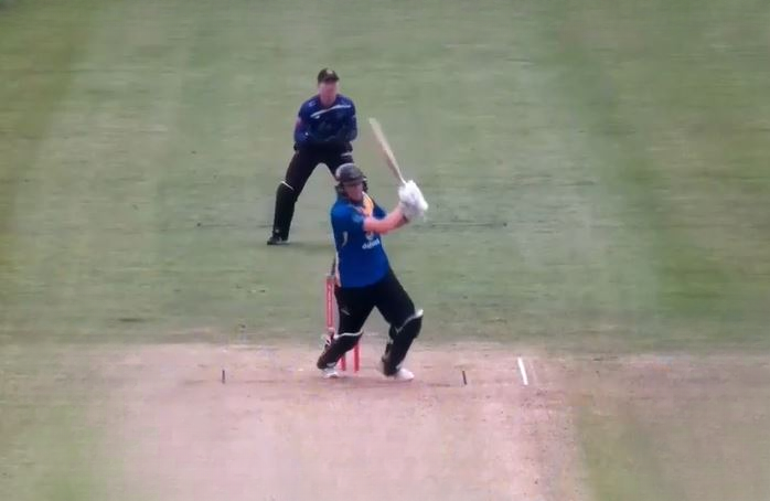Gloucestershire vs Sussex: James Coles's 54 off 33