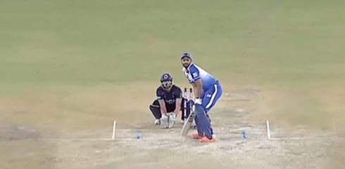 Royal Phantoms vs Intersoft Titans: Gitansh Khera's 59 off 43