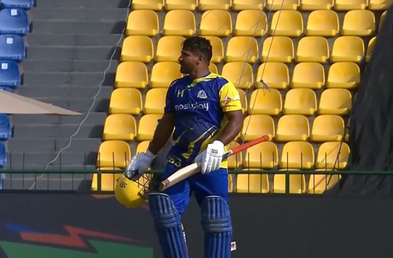 Jaffna vs Dambulla: Kusal Perera's 102* off 52