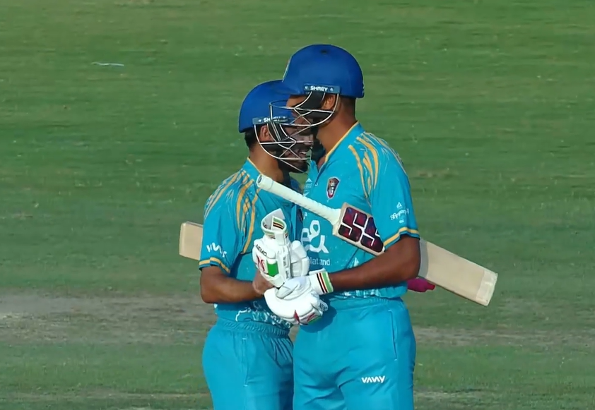 Mis-e-Ainak Knights beat Bost Defenders by 3 wickets | Match 18