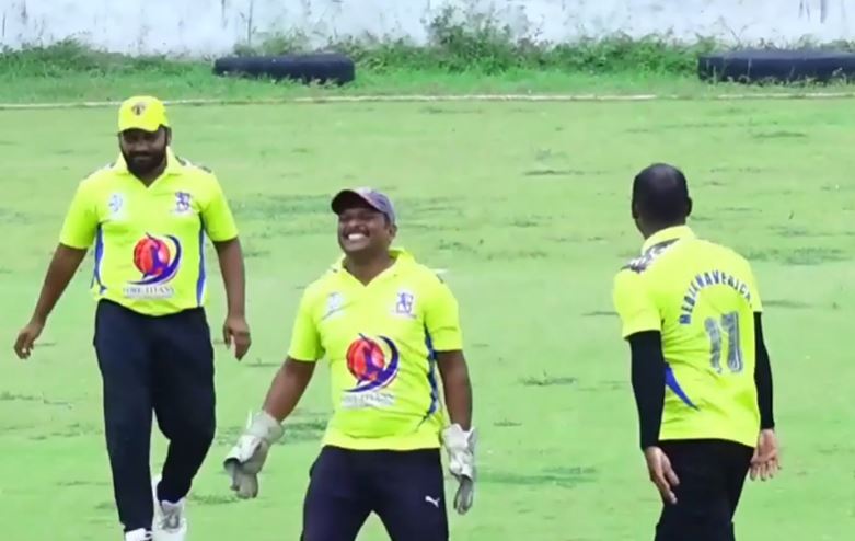 Medak Mavericks beat Hyderabad Heroes by 60 runs 