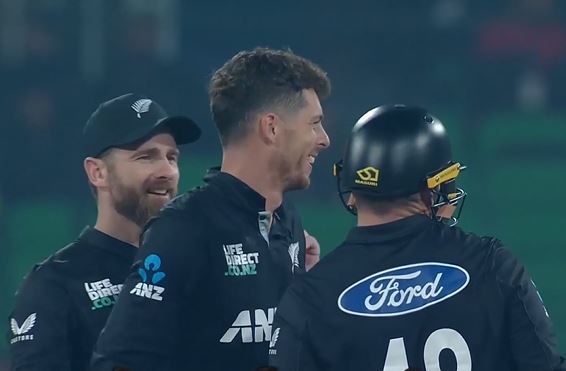 Fancode | Tri Series 1st ODI Highlights | New Zealand beat Pakistan by 78 runs 