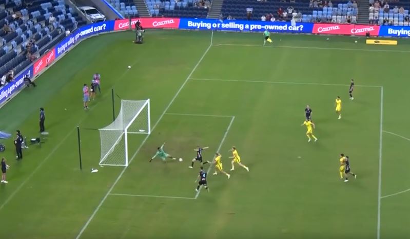 UNBELIEVABLE! Josh Oluwayemi's swashbuckling double save