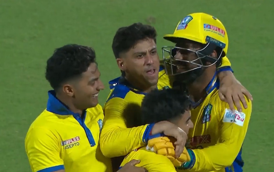 Central Delhi Kings beat Outer Delhi Warriors by 4 on DLS | Match 4