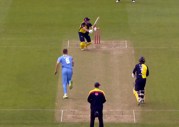 Durham beat Yorkshire by 3 runs