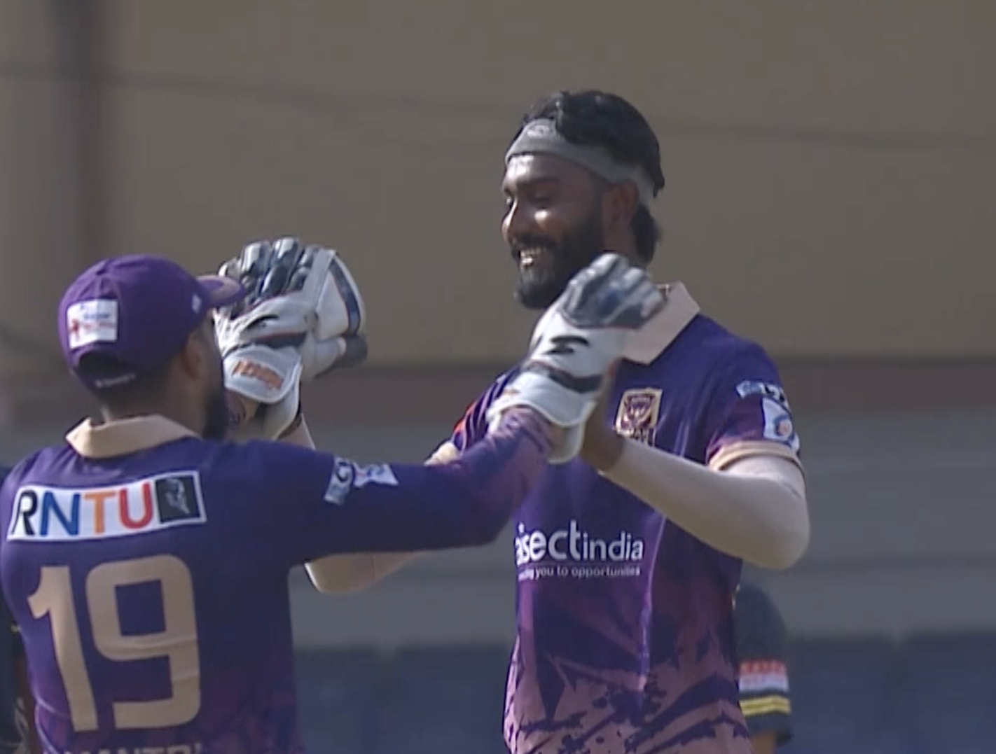 Royal Nimar Eagles beat Malwa Stallions by 8 wickets | Match 18
