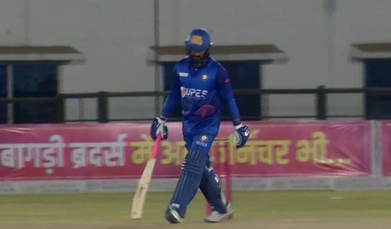 Vijay Sharma's 98 off 48 | Match 9 