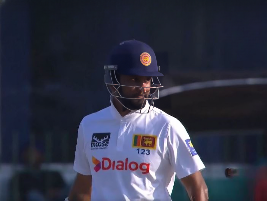Dimuth Karunaratne's spectacular 77 elevates Sri Lanka