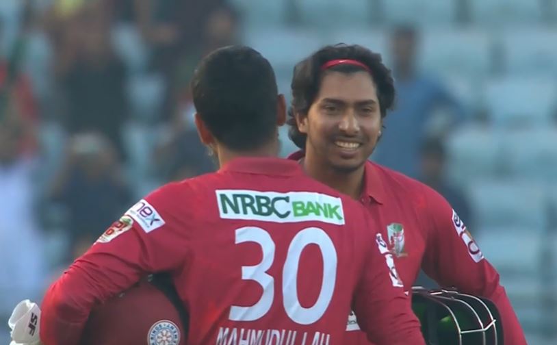 Fortune Barishal Beat Comilla Victorians by 6 Wickets