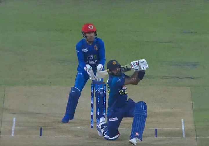 4,6,6,4! Hasaranga Blazes Away With Four Consecutive Boundaries
