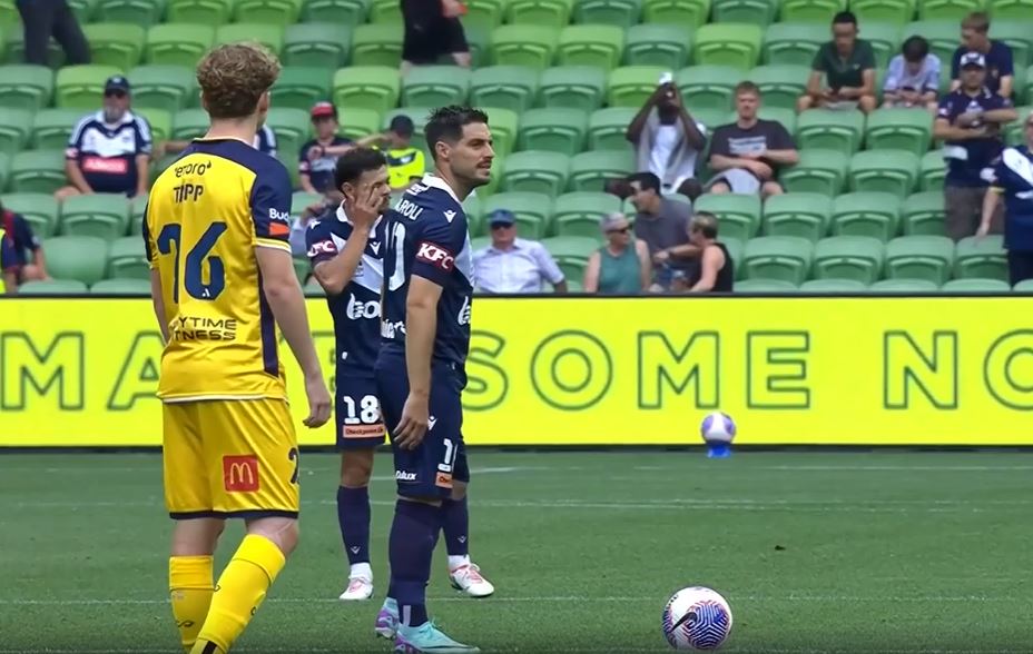 1-0! Central Coast Mariners Inch Past Melbourne Victory