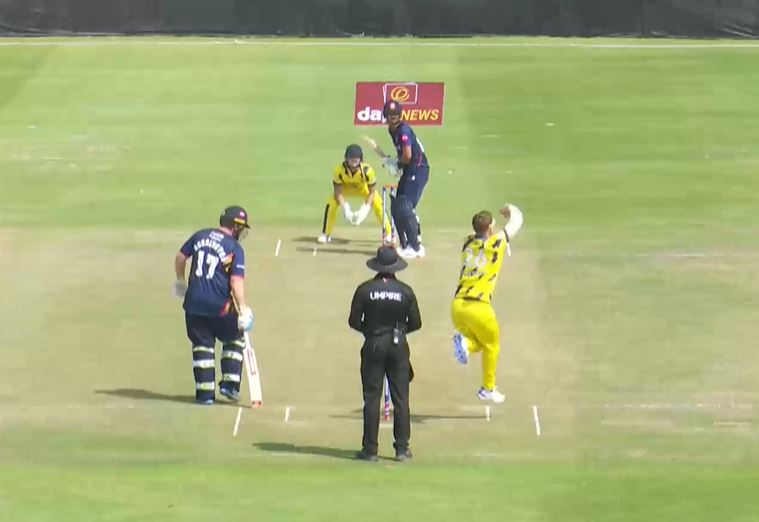 5th Place Play-off: Abu Dhabi Beat Essex by 2 Wickets