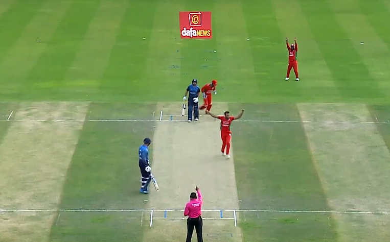 2nd T20I: Mehran Khan's 3 for 17