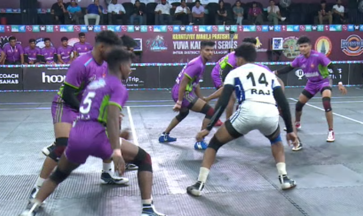 Mumbai edge past Raigad 35-30