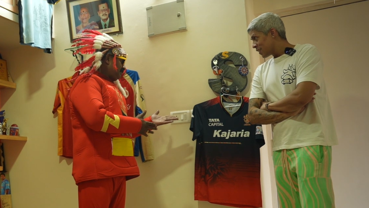 Home tour of an RCB Superfan