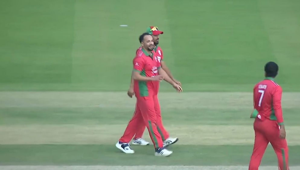 1st T20I: Fayyaz Butt's 3 for 21