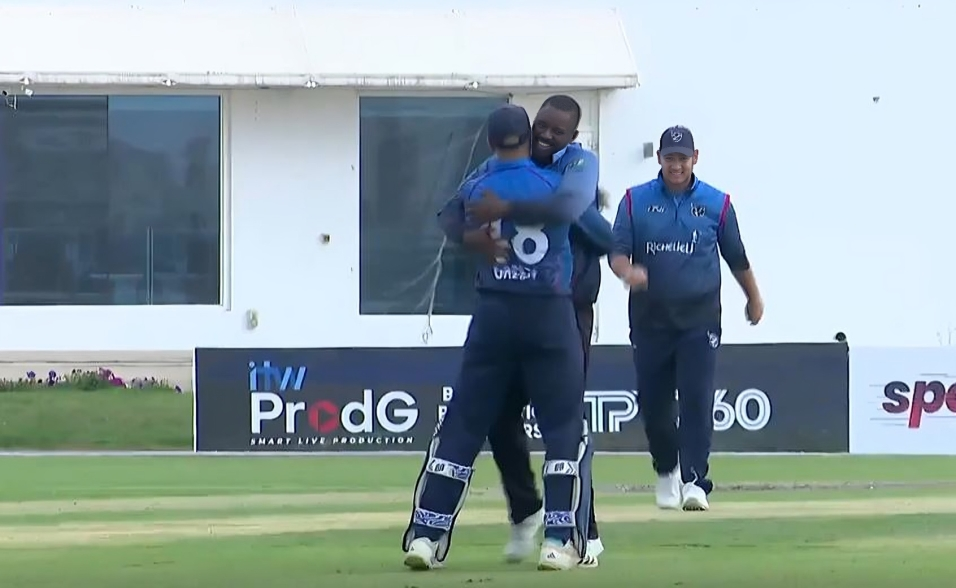 1st T20I: Tangeni Lungameni's 3 for 13