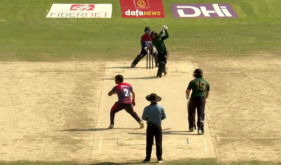 3rd T20: Bipin Khatri's 3 for 23