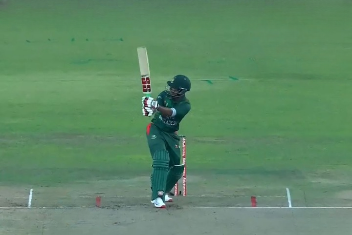 4th T20I, Bangladesh Innings: All fours