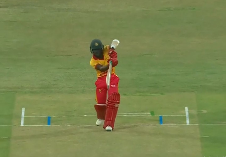 1st T20I, Zimbabwe Innings: All fours