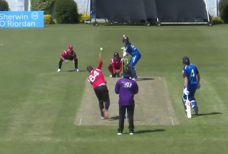 Leinster Lightning beat Munster Reds by 6 wickets