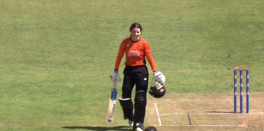 Southern Vipers vs Western Storm: Charli Knott's 102 off 112